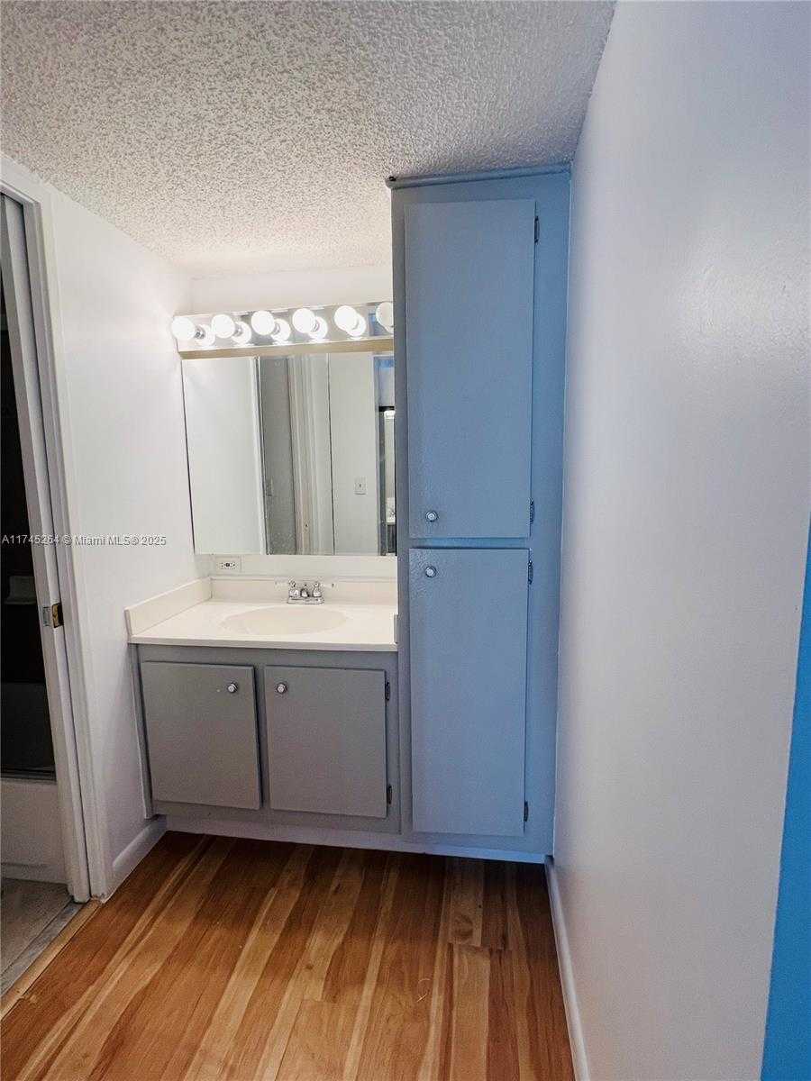 Small Image of 17011 NORTH BAY RD #111, Sunny Isles Beach Number 19