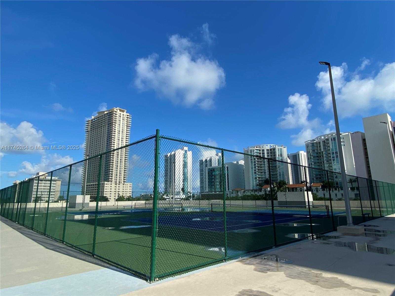 Small Image of 17011 NORTH BAY RD #111, Sunny Isles Beach Number 23