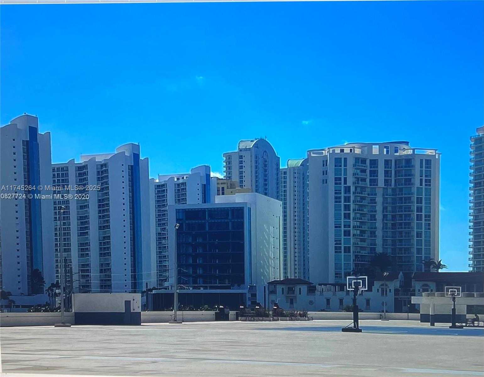 Small Image of 17011 NORTH BAY RD #111, Sunny Isles Beach Number 24
