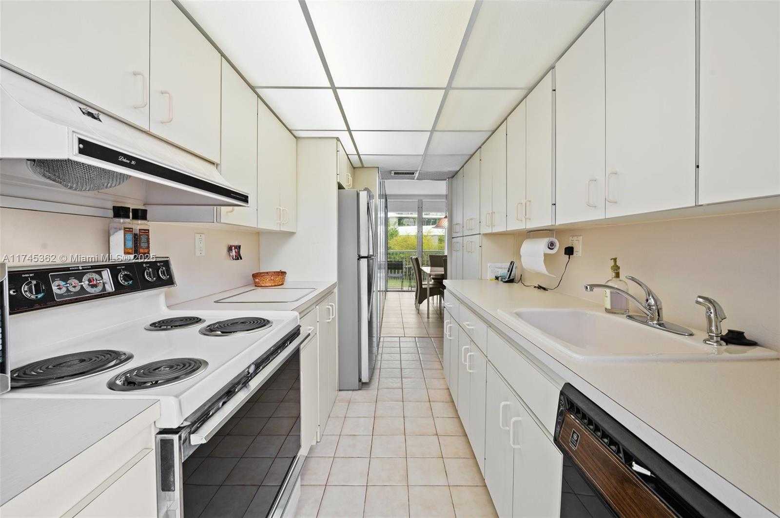 Small Image of 1155 103RD ST #3B, Bay Harbor Islands Number 15