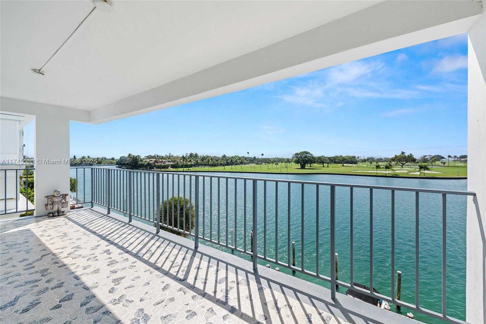 Small Image of 9240 WEST BAY HARBOR DR #4A, Bay Harbor Islands Number 18