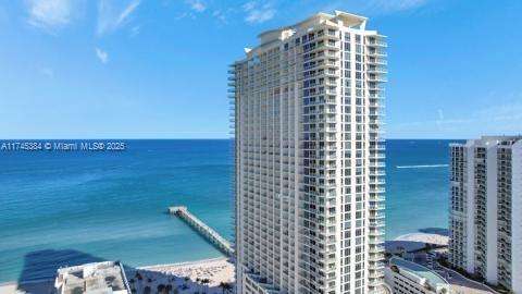 Small Image of 16699 COLLINS AVE #3407, Sunny Isles Beach Number 4