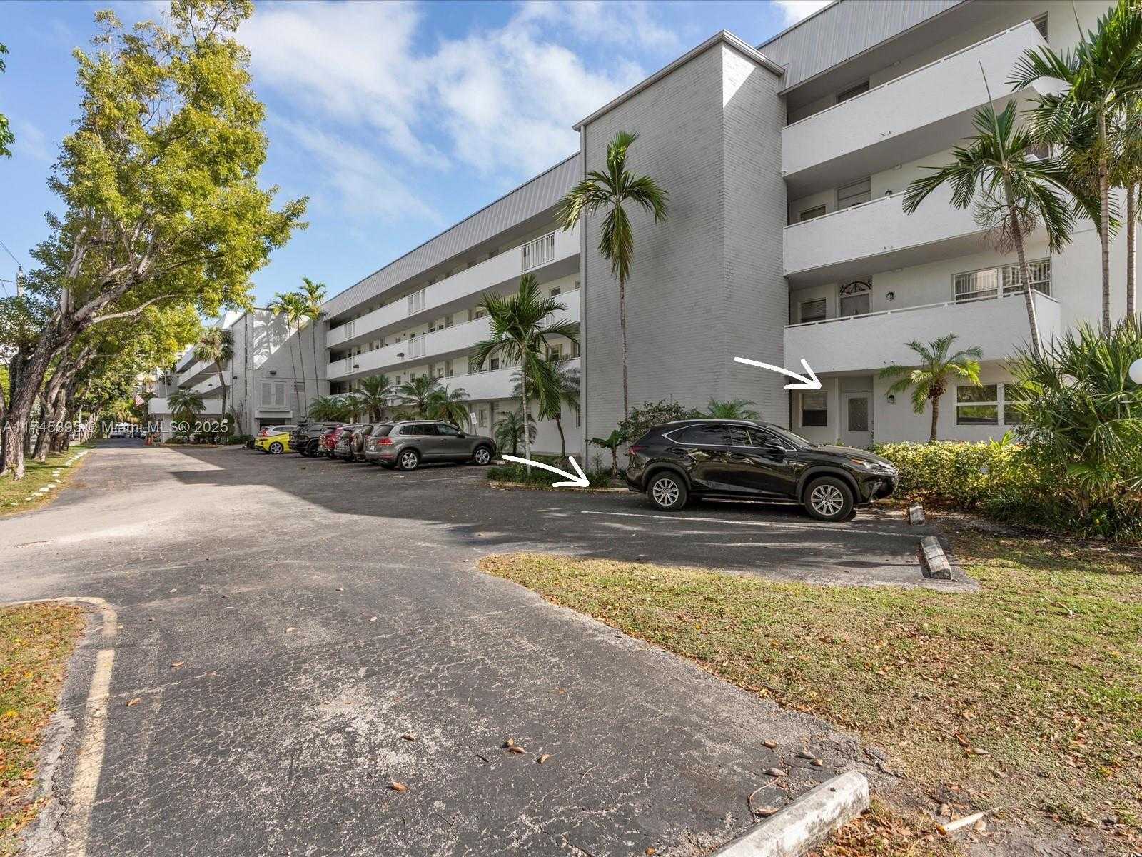 Small Image of 3750 NORTH EAST 170TH ST #100, North Miami Beach Number 16