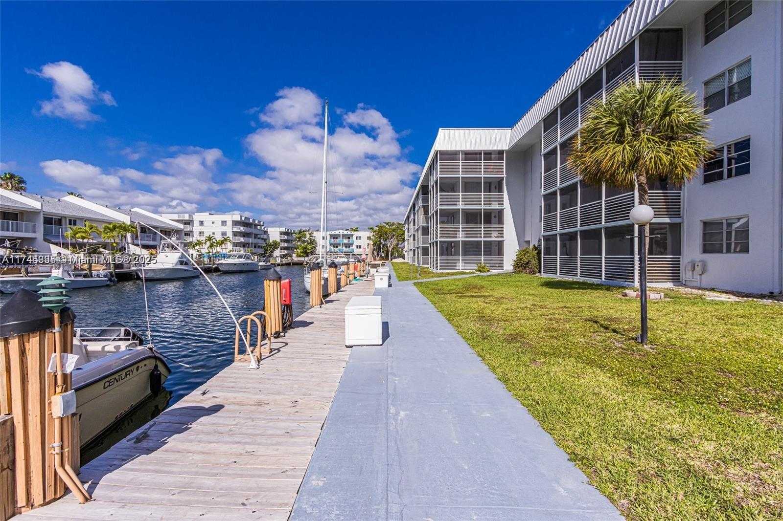 Small Image of 3750 NORTH EAST 170TH ST #100, North Miami Beach Number 36