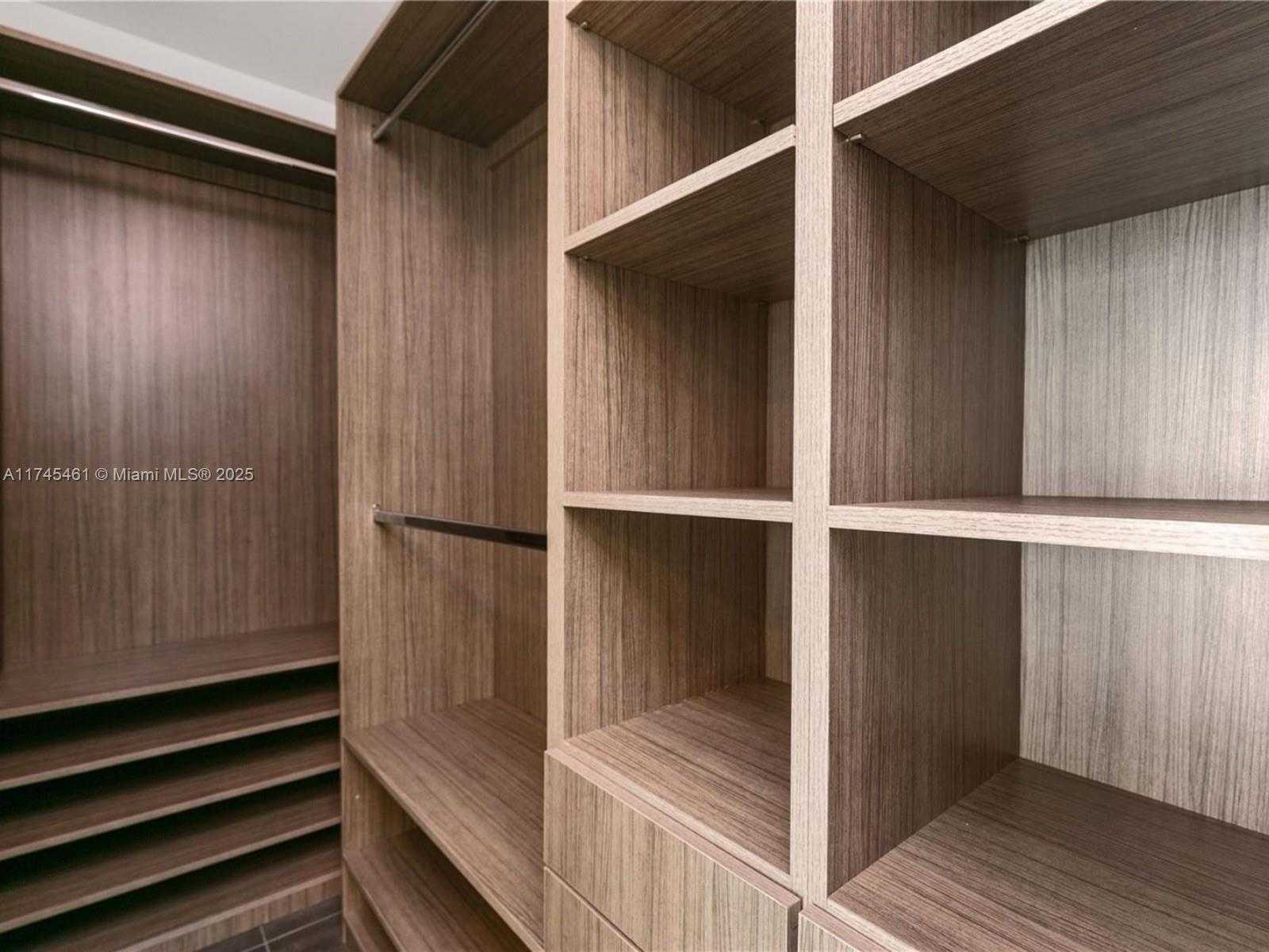 Small Image of 460 NORTH EAST 28TH ST #808, Miami Number 13
