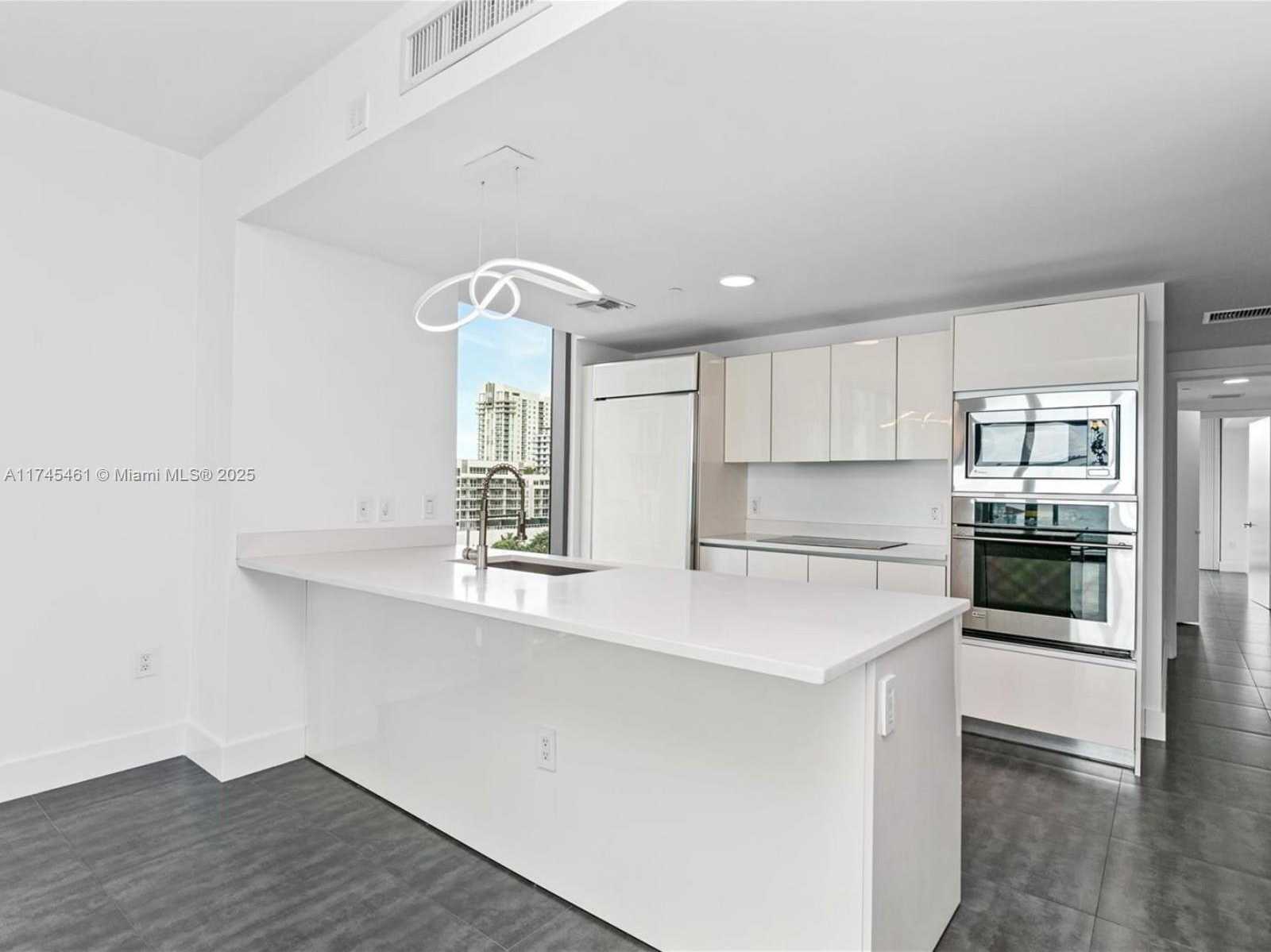 Small Image of 460 NORTH EAST 28TH ST #808, Miami Number 2