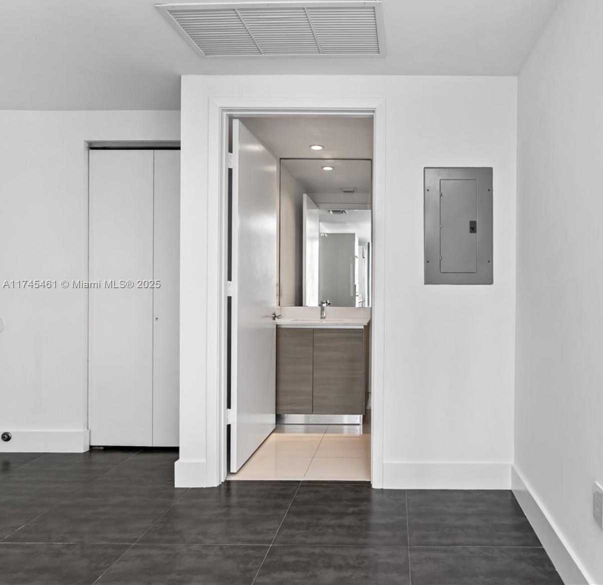 Small Image of 460 NORTH EAST 28TH ST #808, Miami Number 20