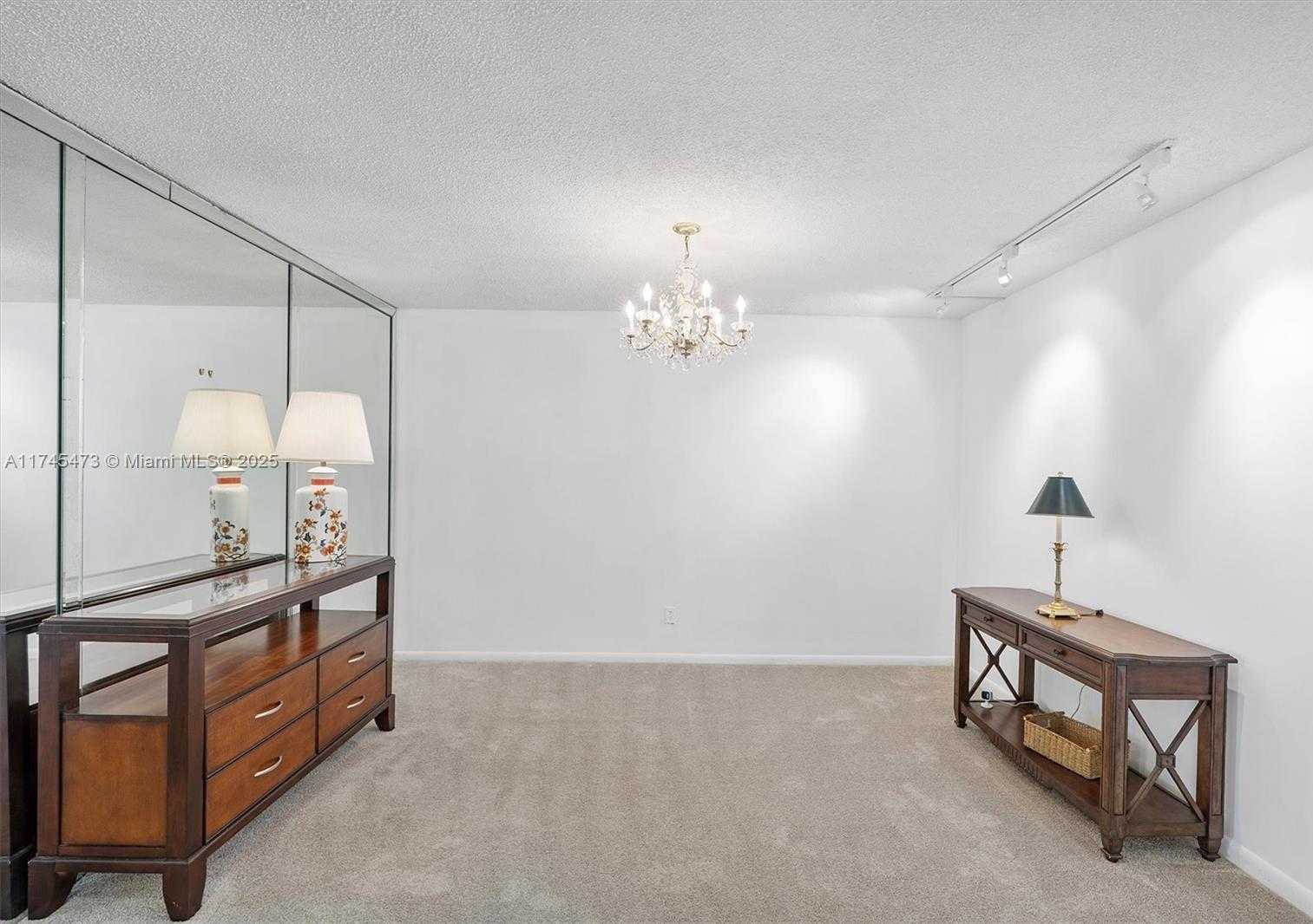 Small Image of 1601 SOUTH OCEAN DR #1101, Hollywood Number 6