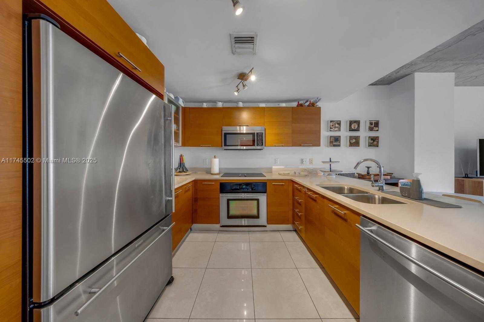 Small Image of 3250 NORTH EAST 1ST AVE #617, Miami Number 14