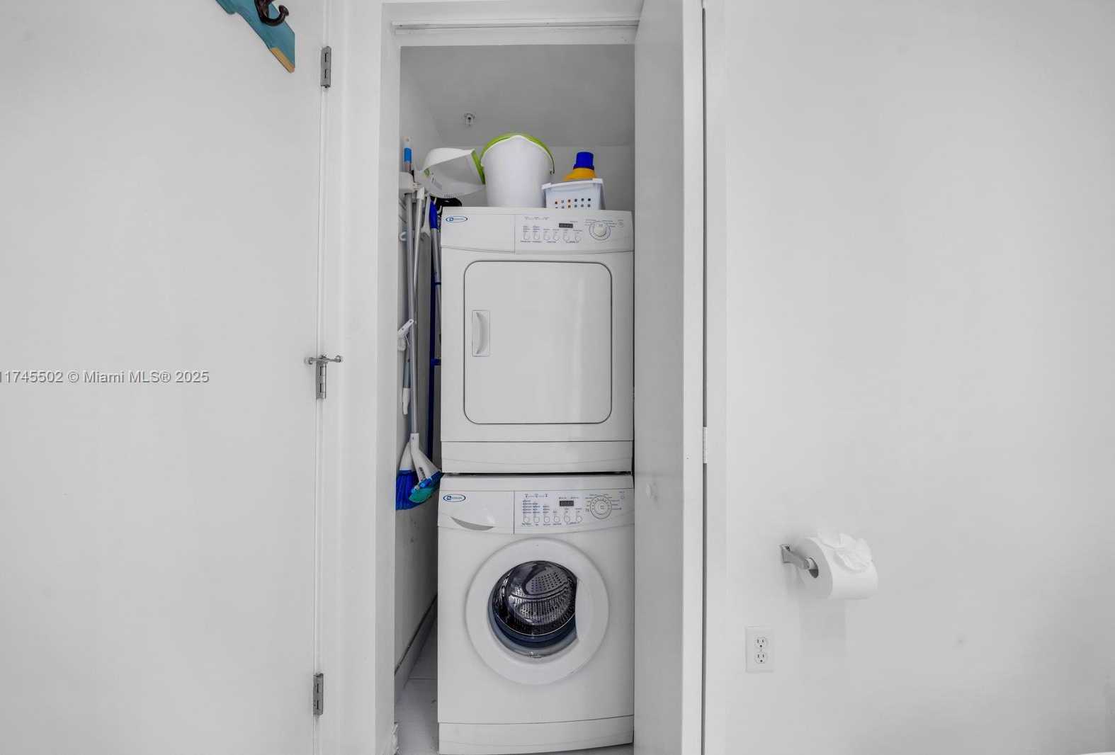 Small Image of 3250 NORTH EAST 1ST AVE #617, Miami Number 26