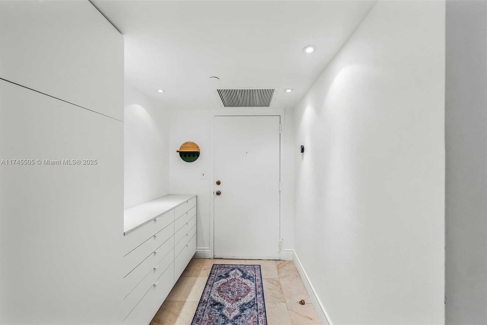 Small Image of 1915 BRICKELL AVE #C1612, Miami Number 19
