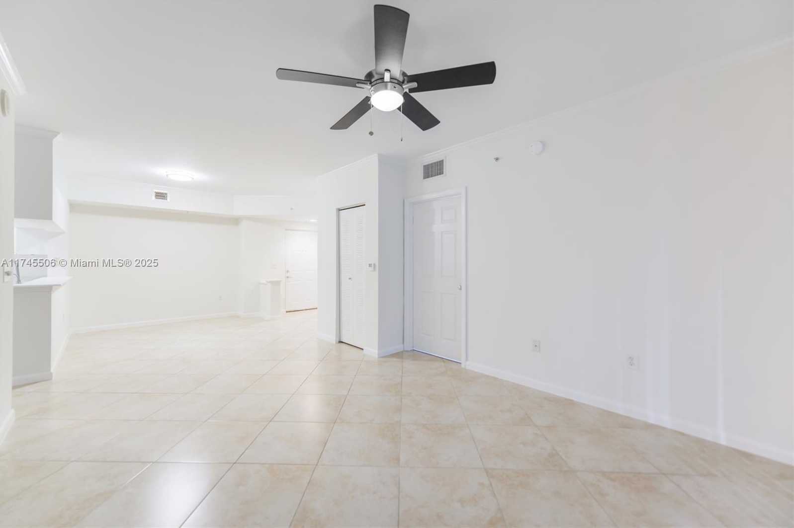 Small Image of 17100 NORTH BAY RD #1303, Sunny Isles Beach Number 20