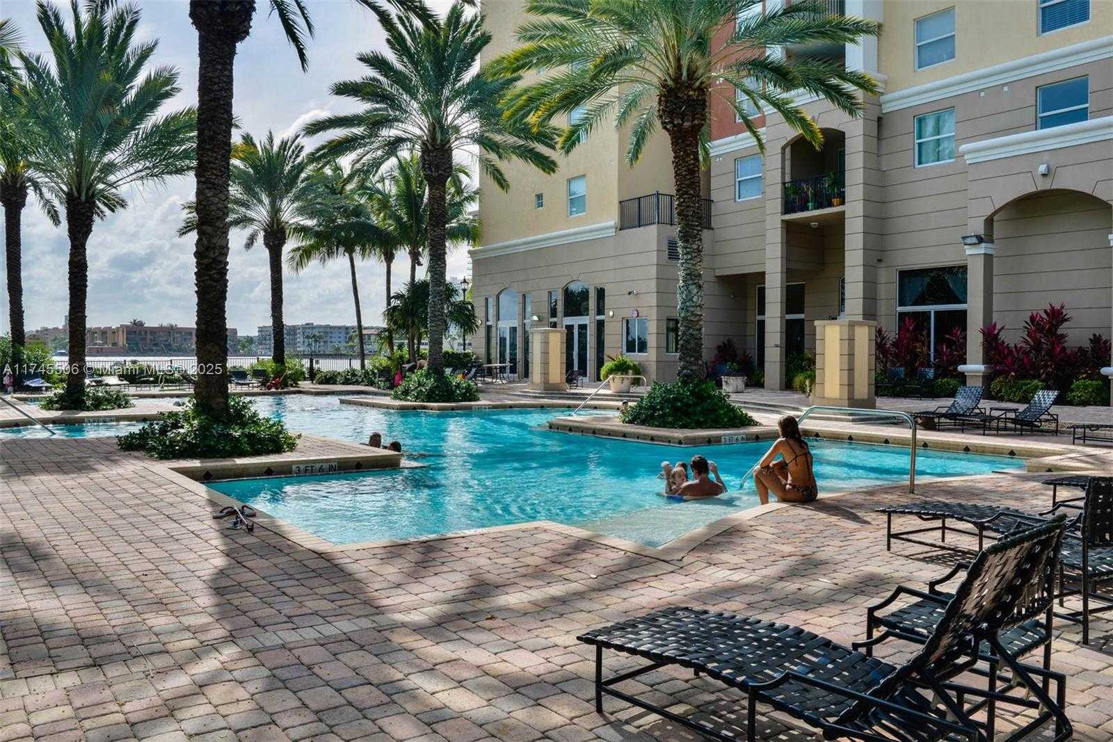 Small Image of 17100 NORTH BAY RD #1303, Sunny Isles Beach Number 27