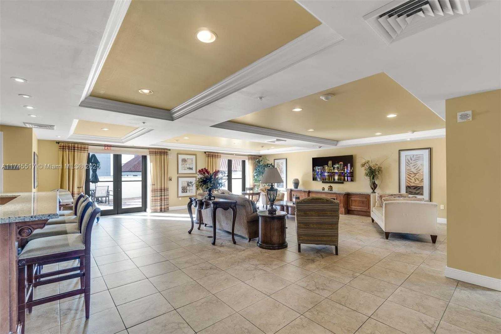 Small Image of 888 Douglas Rd, Coral Gables, FL 33134, USA Number 29