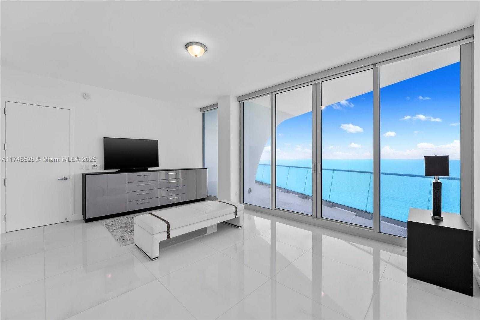 Small Image of 16901 COLLINS AVE #3905, Sunny Isles Beach Number 12