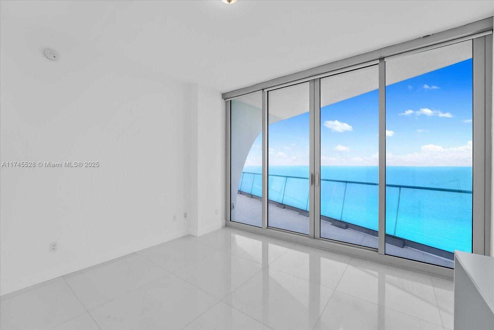 Small Image of 16901 COLLINS AVE #3905, Sunny Isles Beach Number 16