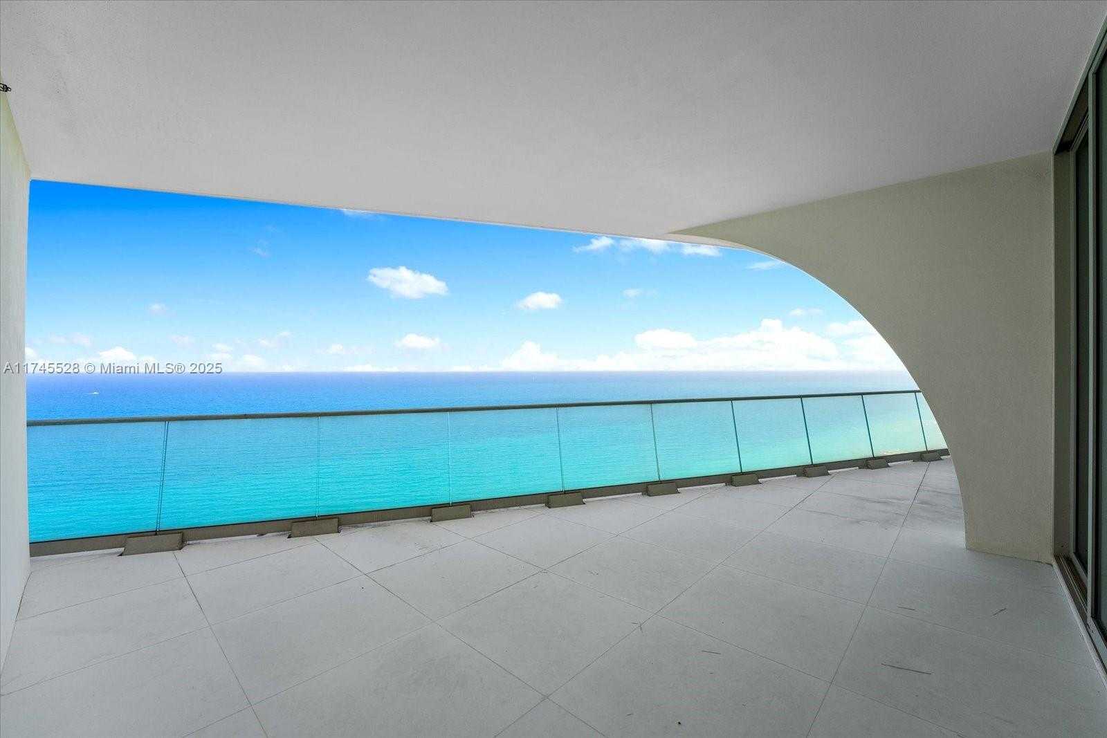 Small Image of 16901 COLLINS AVE #3905, Sunny Isles Beach Number 2