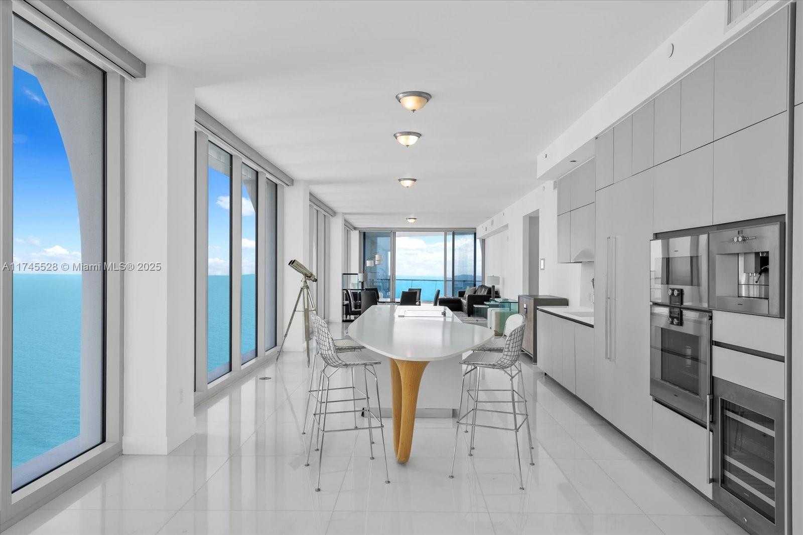 Small Image of 16901 COLLINS AVE #3905, Sunny Isles Beach Number 8