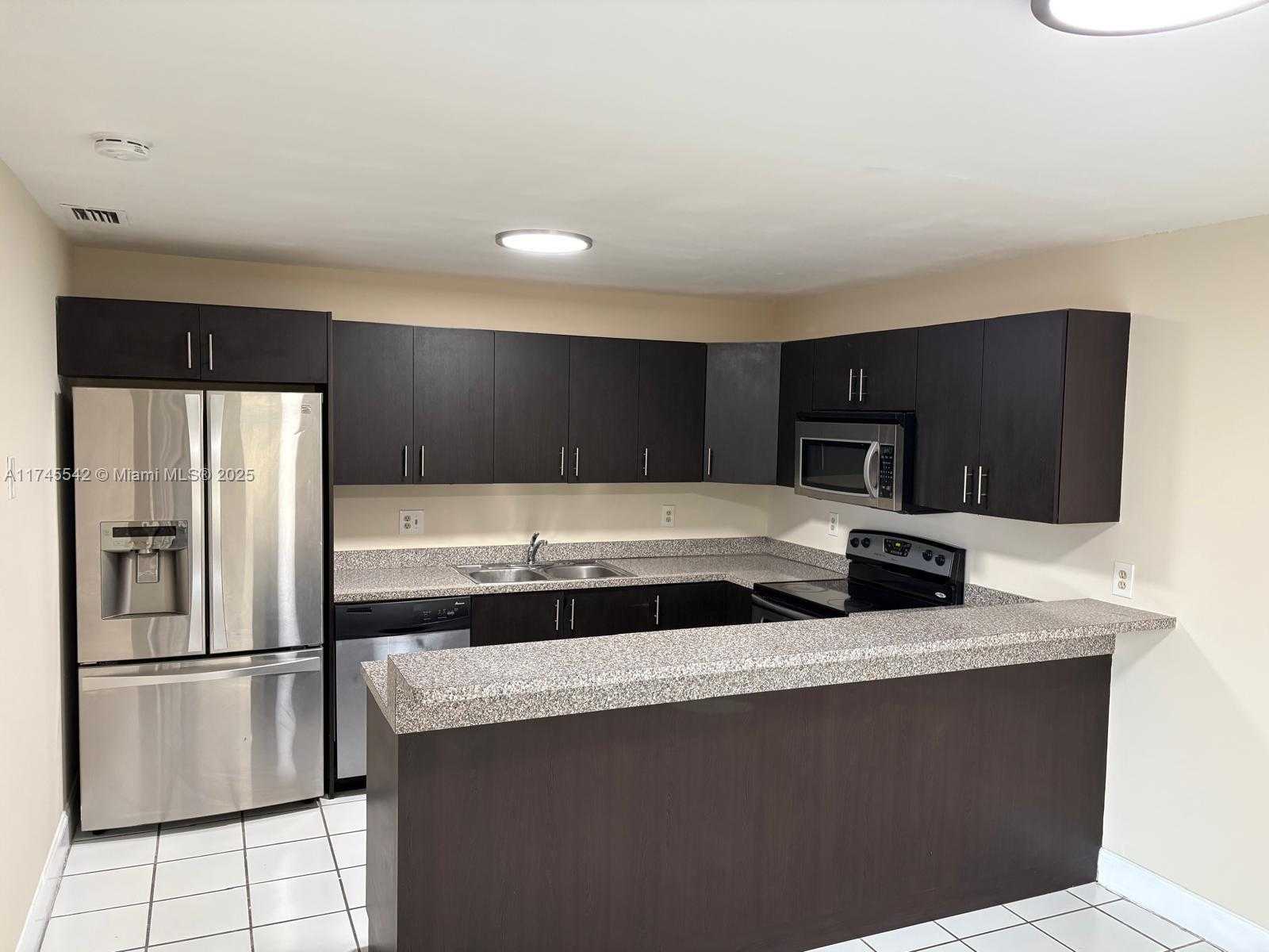 Small Image of 129 SAN REMO BLVD, North Lauderdale Number 14
