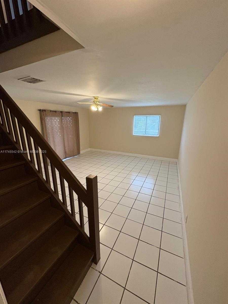 Small Image of 129 SAN REMO BLVD, North Lauderdale Number 15