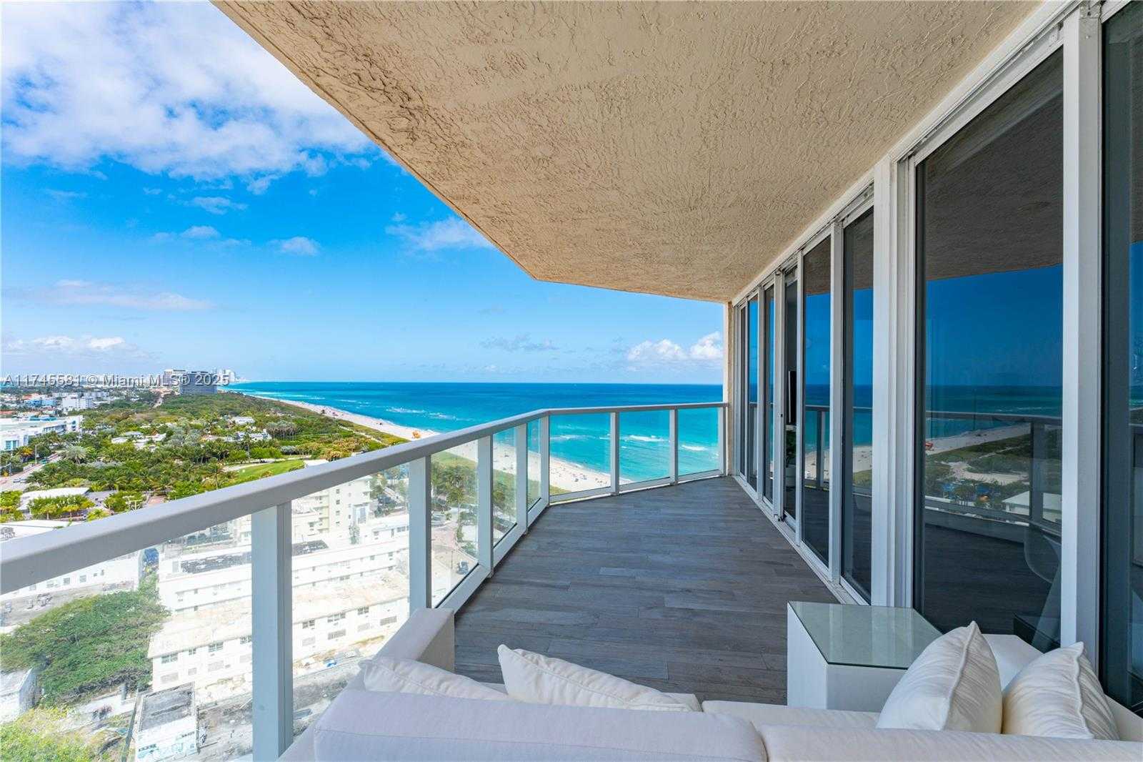 Small Image of 7330 OCEAN TER #19-D, Miami Beach Number 3