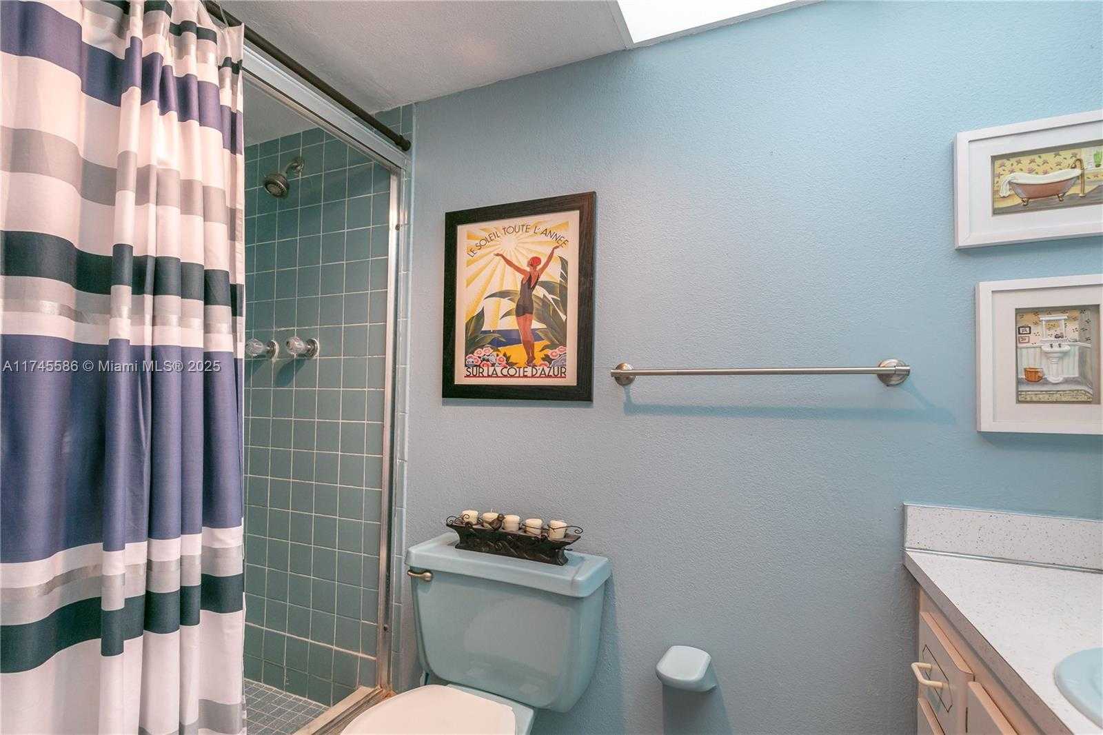 Small Image of 1001 NORTH EAST 14TH AVE #107, Hallandale Beach Number 19