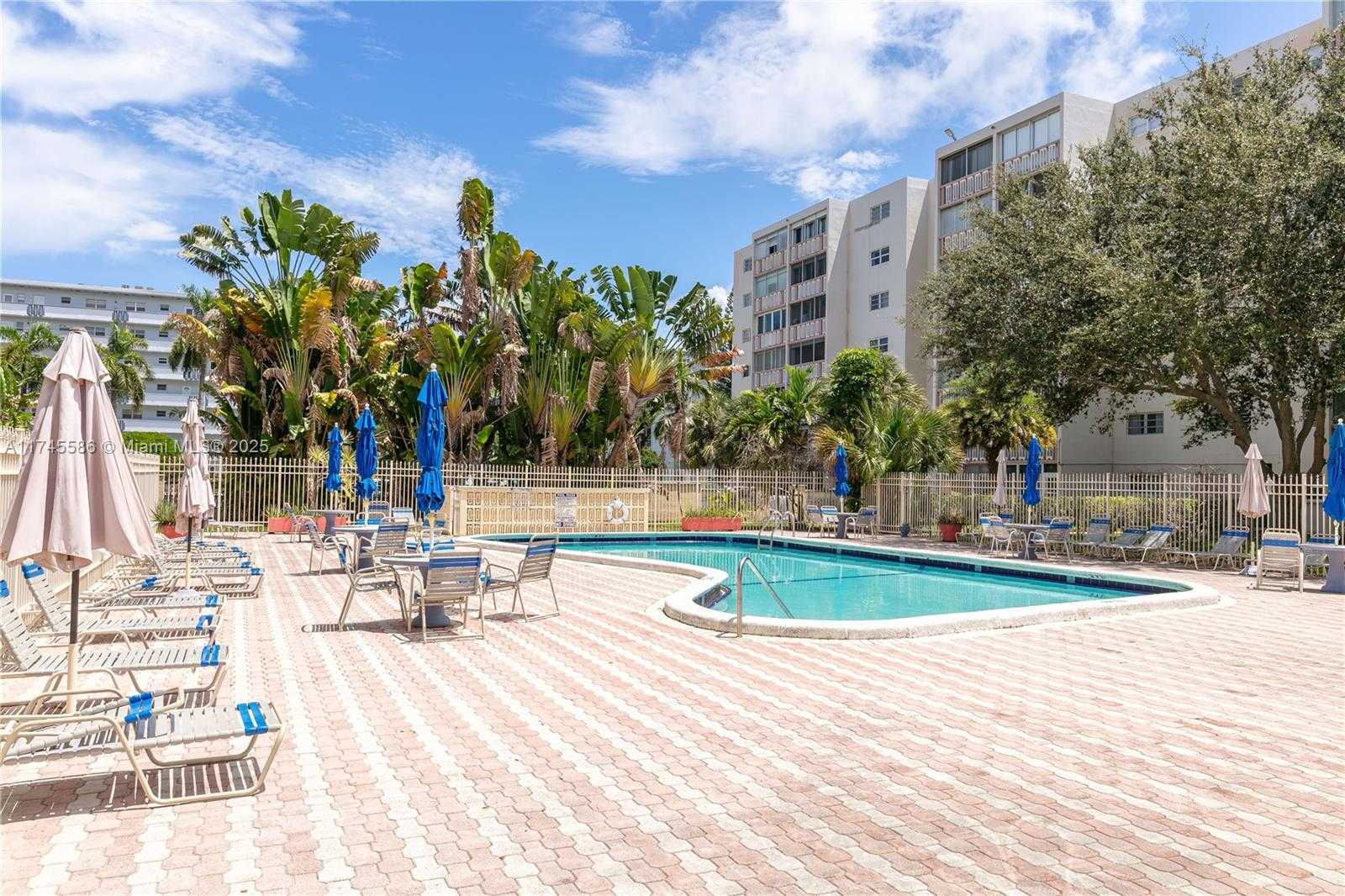 Small Image of 1001 NORTH EAST 14TH AVE #107, Hallandale Beach Number 24