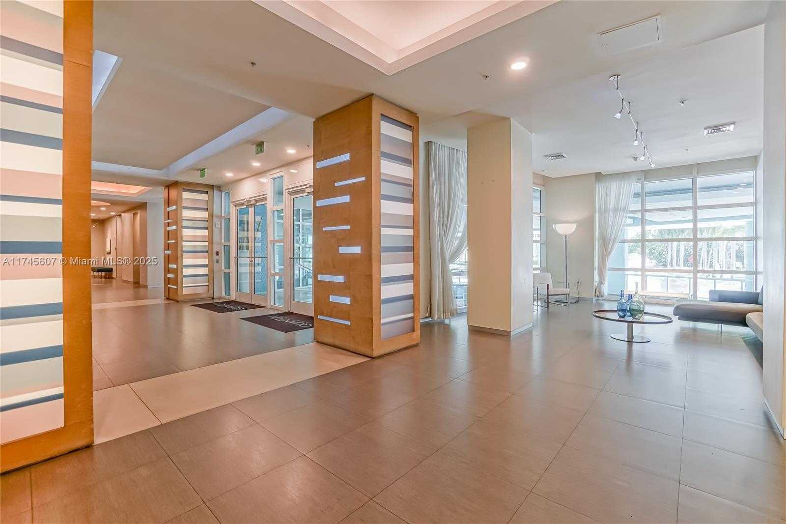 Small Image of 1900 NORTH BAYSHORE DR #5006, Miami Number 3