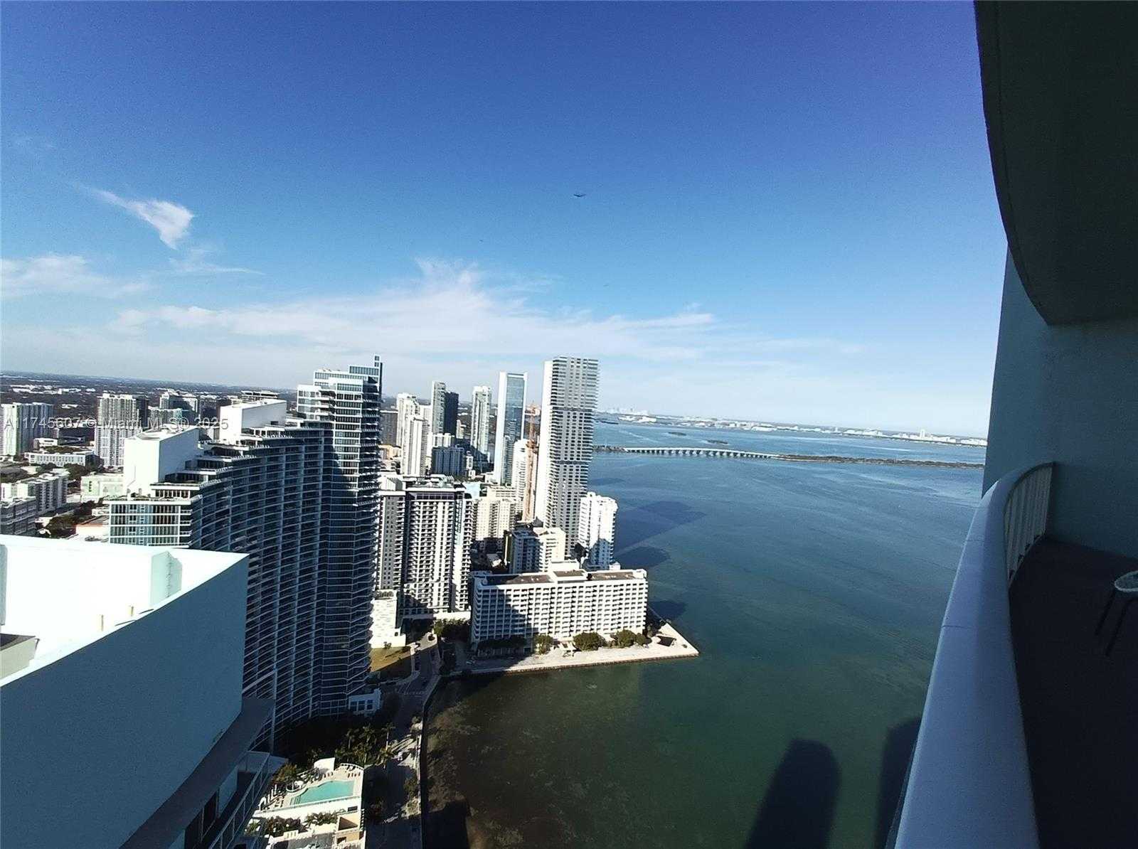 Small Image of 1900 NORTH BAYSHORE DR #5006, Miami Number 41