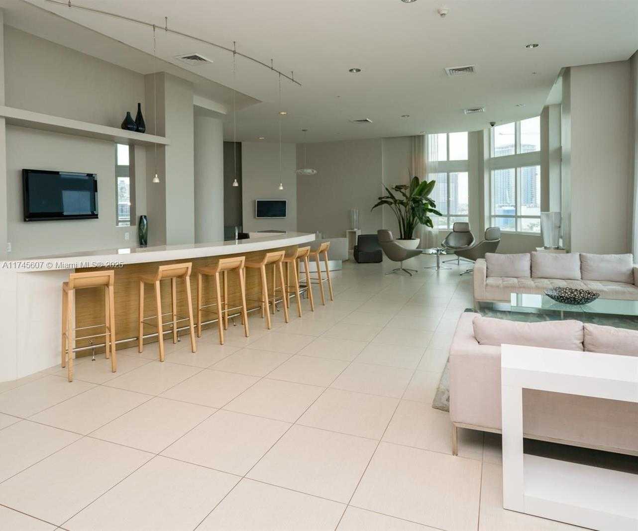 Small Image of 1900 NORTH BAYSHORE DR #5006, Miami Number 7