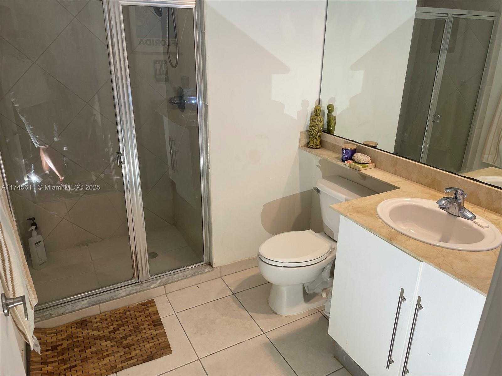 Small Image of 335 SOUTH BISCAYNE BLVD #3400, Miami Number 12