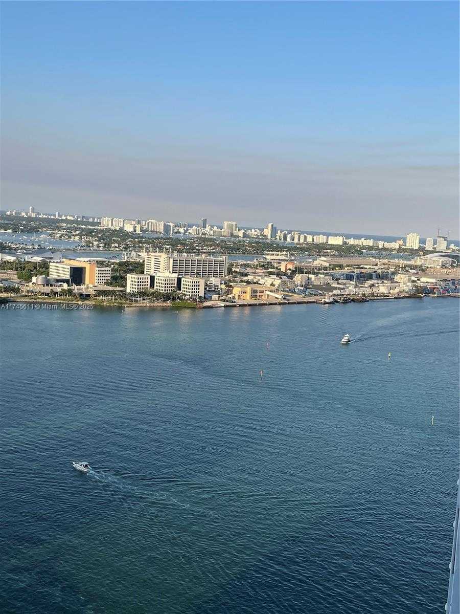 Small Image of 335 SOUTH BISCAYNE BLVD #3400, Miami Number 15