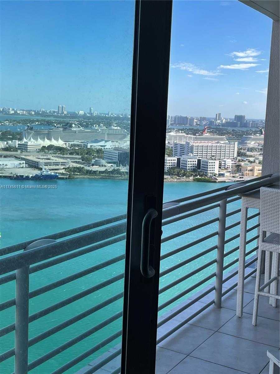 Small Image of 335 SOUTH BISCAYNE BLVD #3400, Miami Number 34