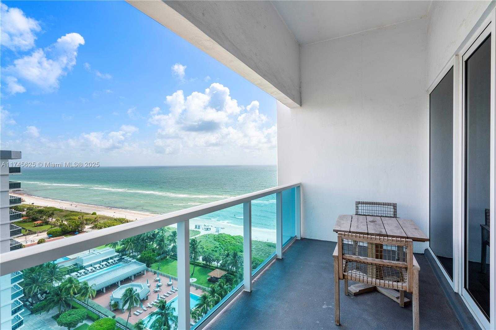 Small Image of 102 24TH ST #PH-1607, Miami Beach Number 26