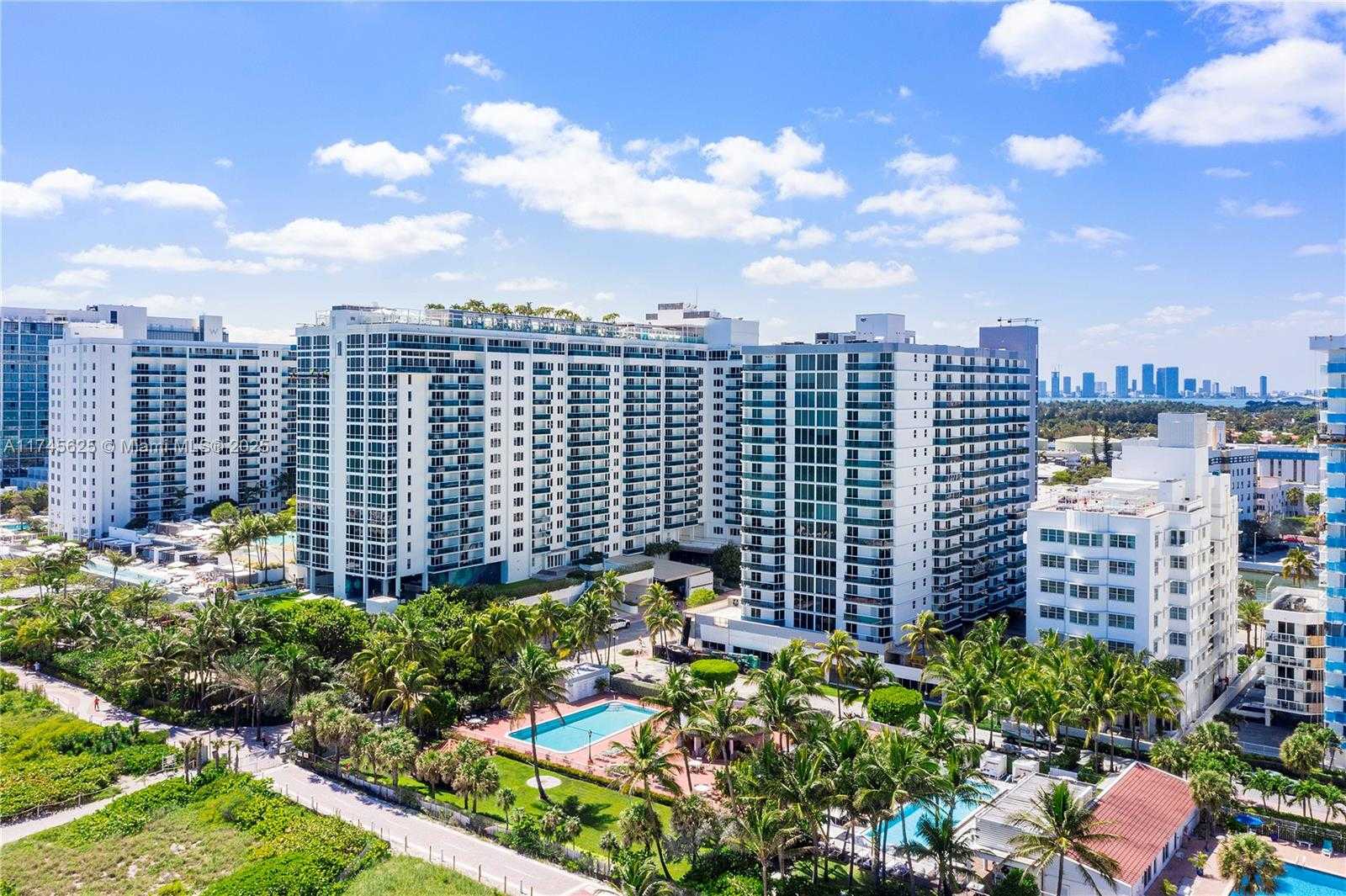 Small Image of 102 24TH ST #PH-1607, Miami Beach Number 28