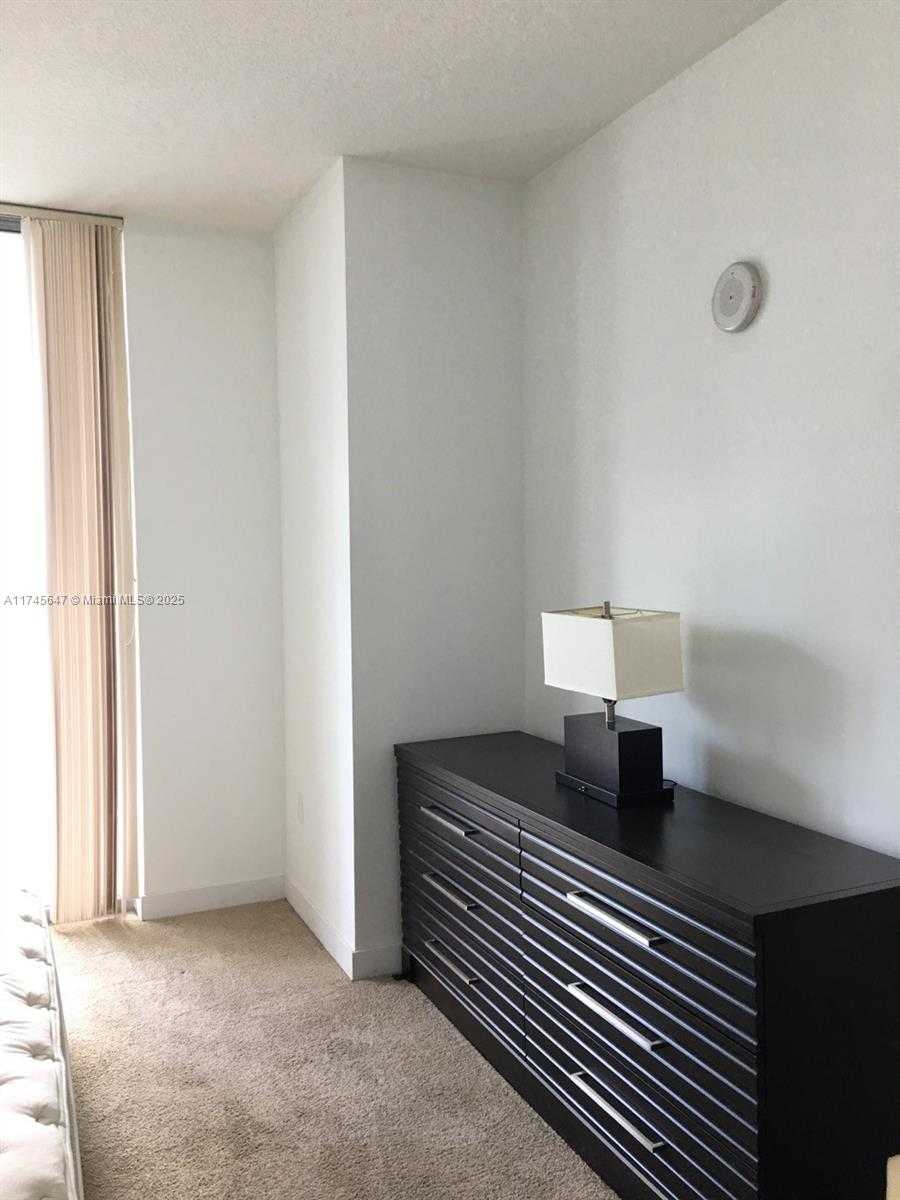 Small Image of 1111 SOUTH WEST 1ST AVE #2516-N, Miami Number 13