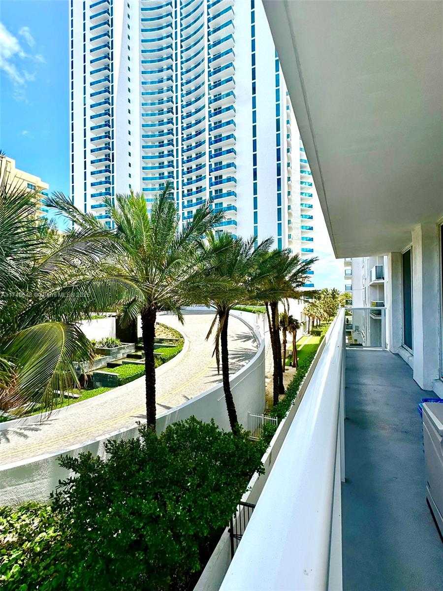 Small Image of 2751 SOUTH OCEAN DR #301N, Hollywood Number 12