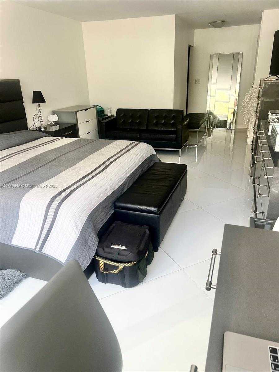 Small Image of 2751 SOUTH OCEAN DR #301N, Hollywood Number 15