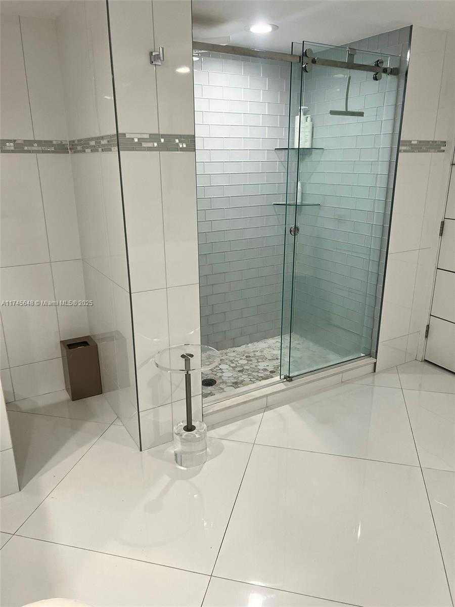 Small Image of 2751 SOUTH OCEAN DR #301N, Hollywood Number 18