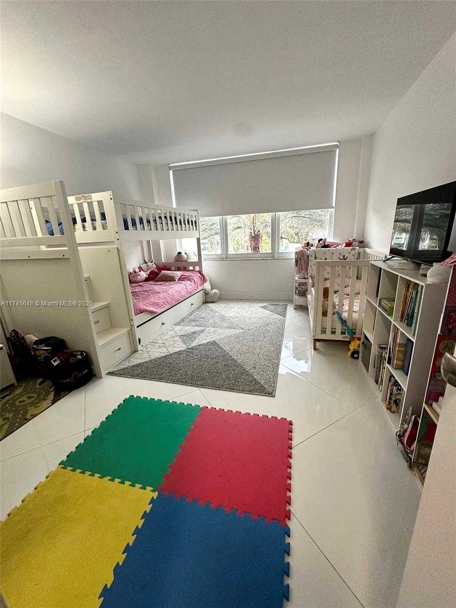 Small Image of 2751 SOUTH OCEAN DR #301N, Hollywood Number 24