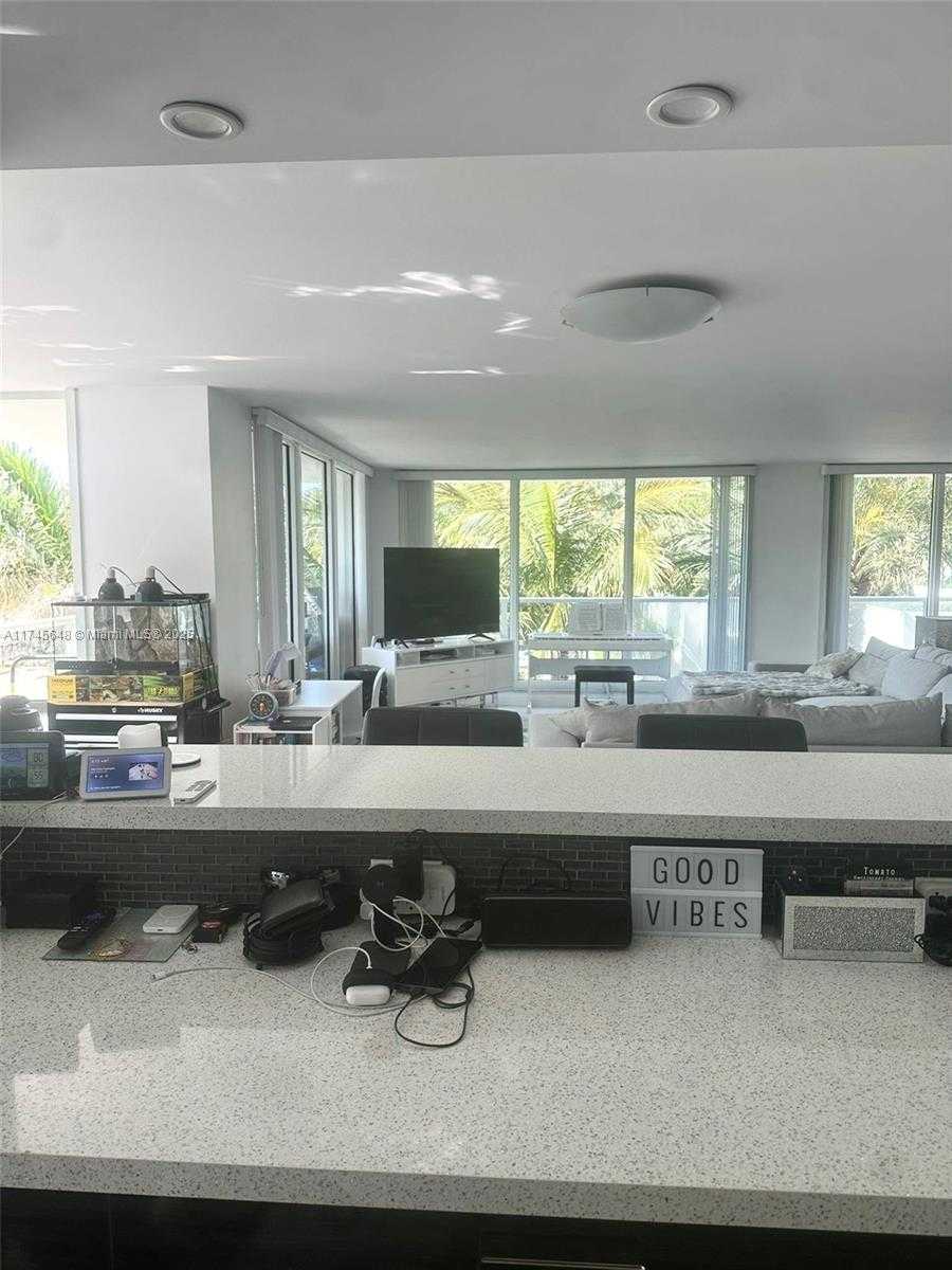 Small Image of 2751 SOUTH OCEAN DR #301N, Hollywood Number 8