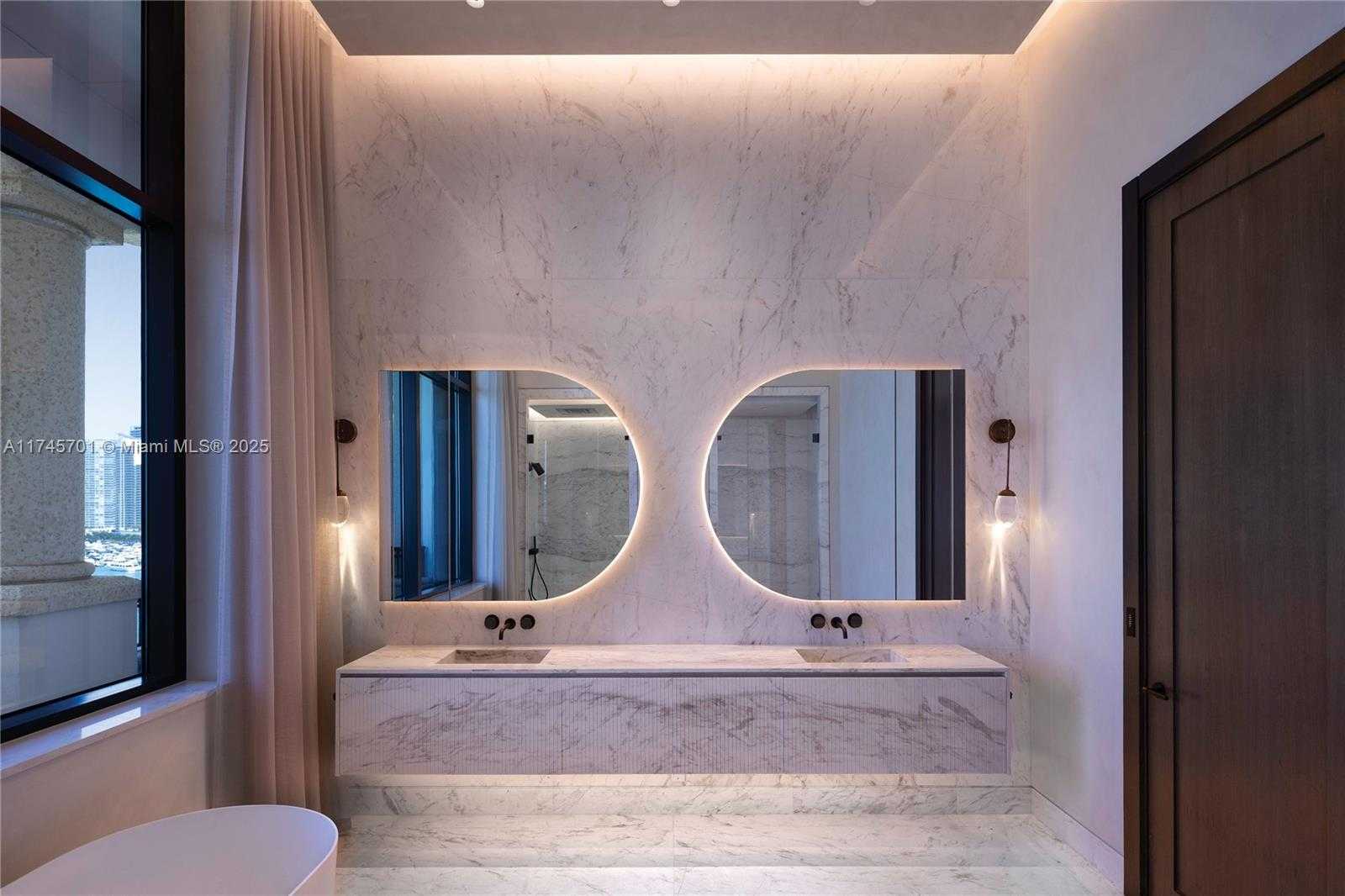 Small Image of 6800 FISHER ISLAND DR 6802 #6802, Miami Beach Number 18