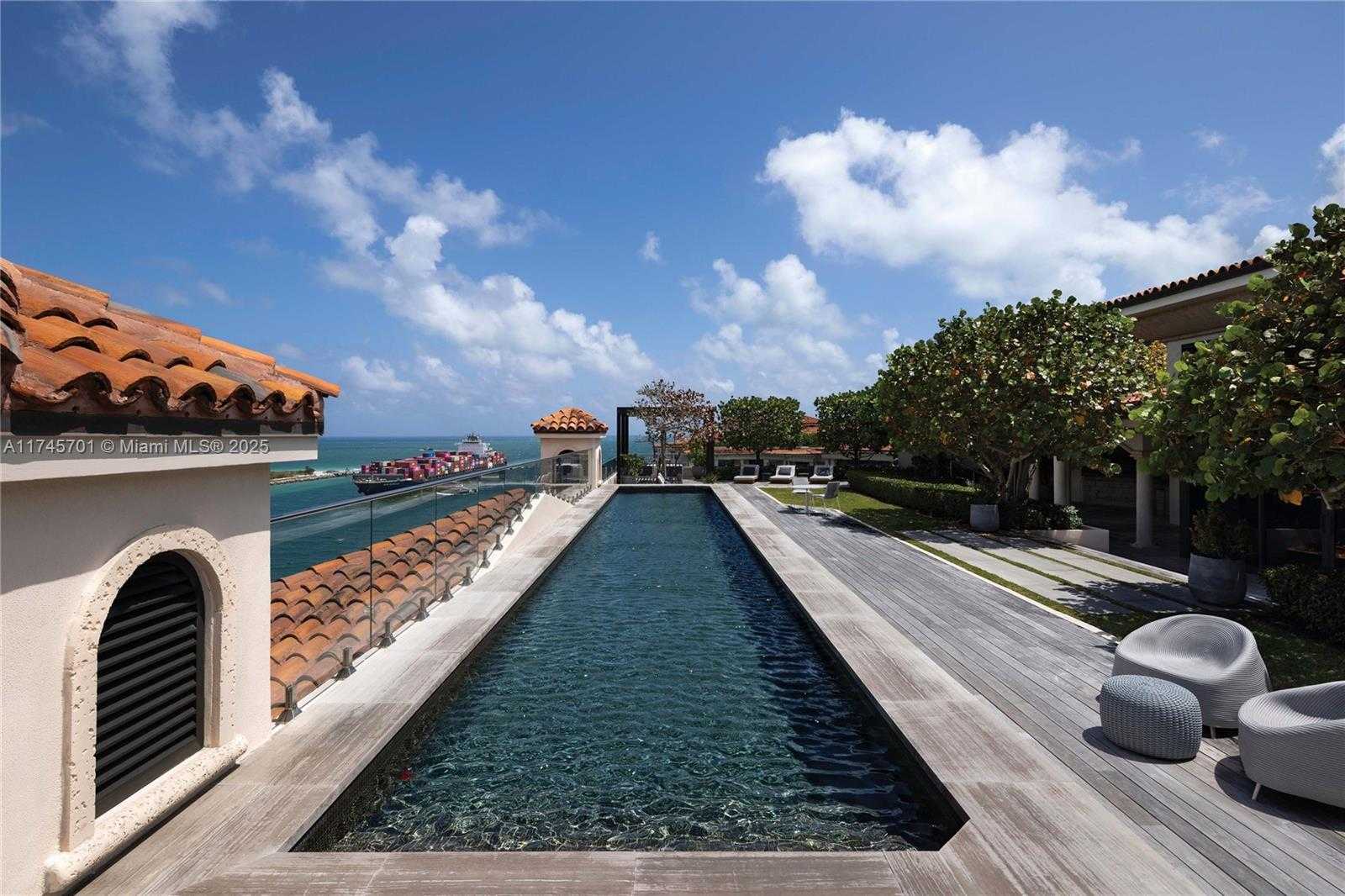 Small Image of 6800 FISHER ISLAND DR 6802 #6802, Miami Beach Number 21