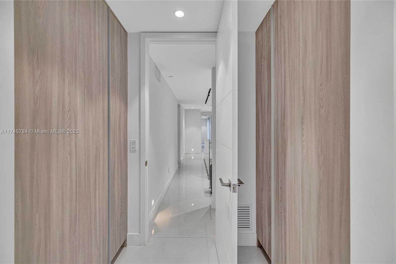 Small Image of 7584 SOUTH WEST 102ND ST #101, Pinecrest Number 25