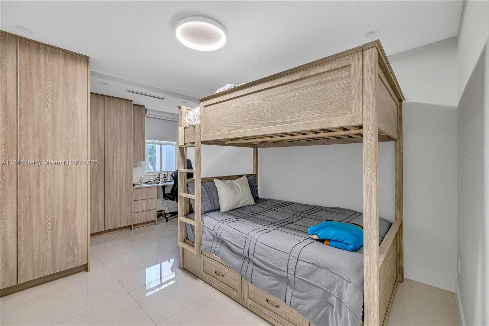 Small Image of 7584 SOUTH WEST 102ND ST #101, Pinecrest Number 26