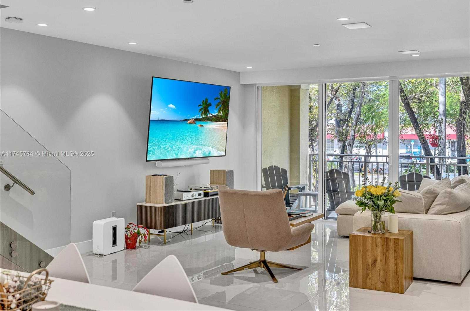 Small Image of 7584 SOUTH WEST 102ND ST #101, Pinecrest Number 3
