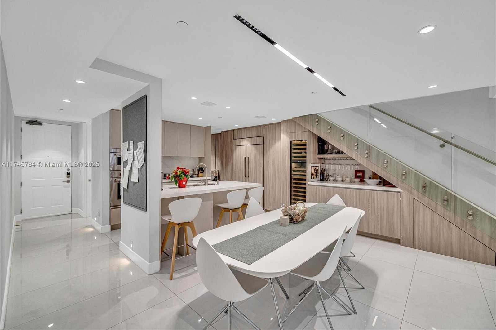 Small Image of 7584 SOUTH WEST 102ND ST #101, Pinecrest Number 4