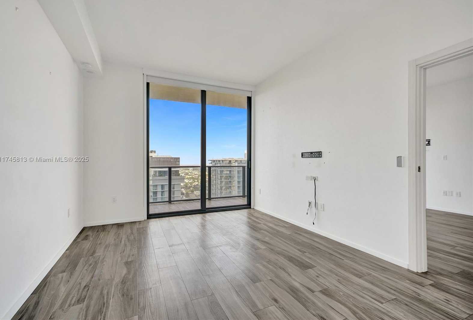 Small Image of 801 SOUTH MIAMI AVE #5010, Miami Number 10