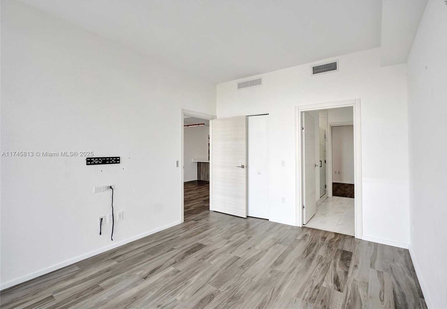 Small Image of 801 SOUTH MIAMI AVE #5010, Miami Number 12