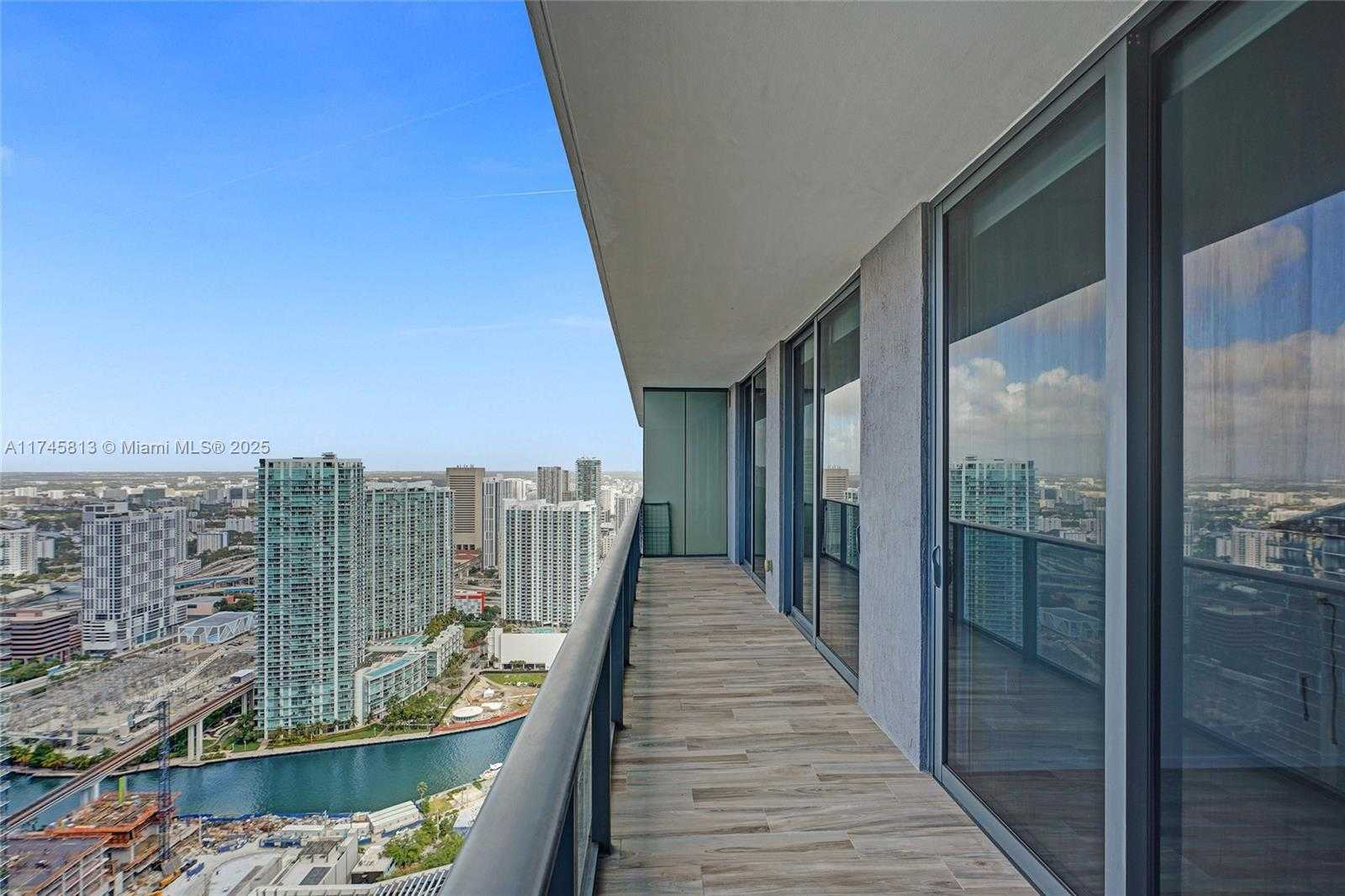 Small Image of 801 SOUTH MIAMI AVE #5010, Miami Number 15